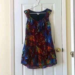 Unique Ruffled Dress s. M